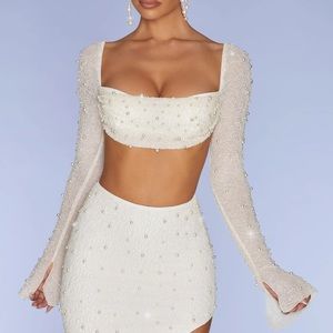 Oh Polly Embellished Sleeve Cowl Neck Crop Top in Ivory US 4